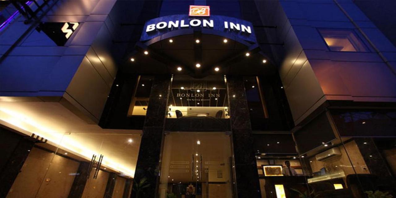 The Bonlon Inn-Near Blk Hospital Delhi  Bagian luar foto